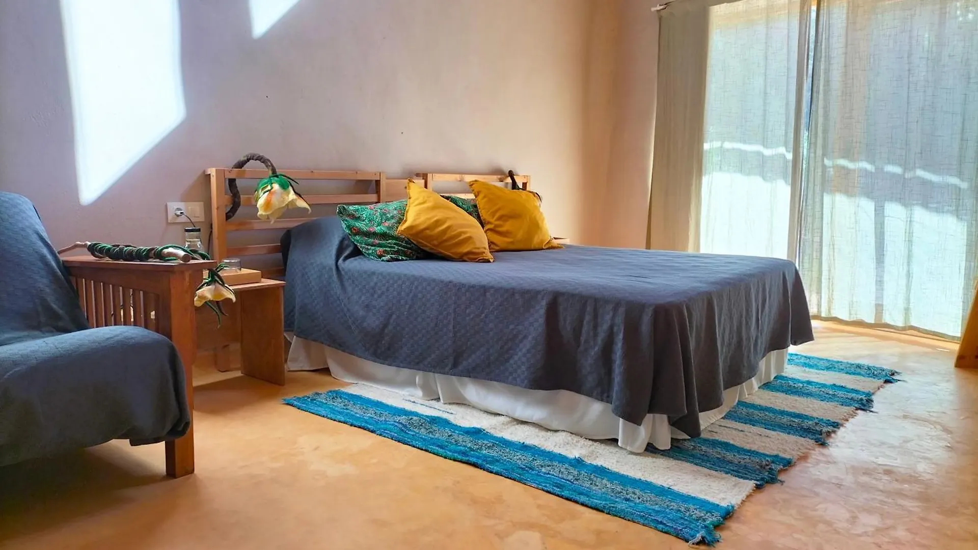 Arens de Lledo Mas La Llum, La Casa De Palla בית כפרי